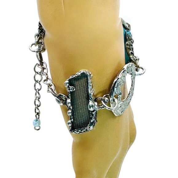 Artisan Sea Glass & Silver Cutout Boho Metalwork Bracelet w/ Adjustable Closure - Picture 6 of 12